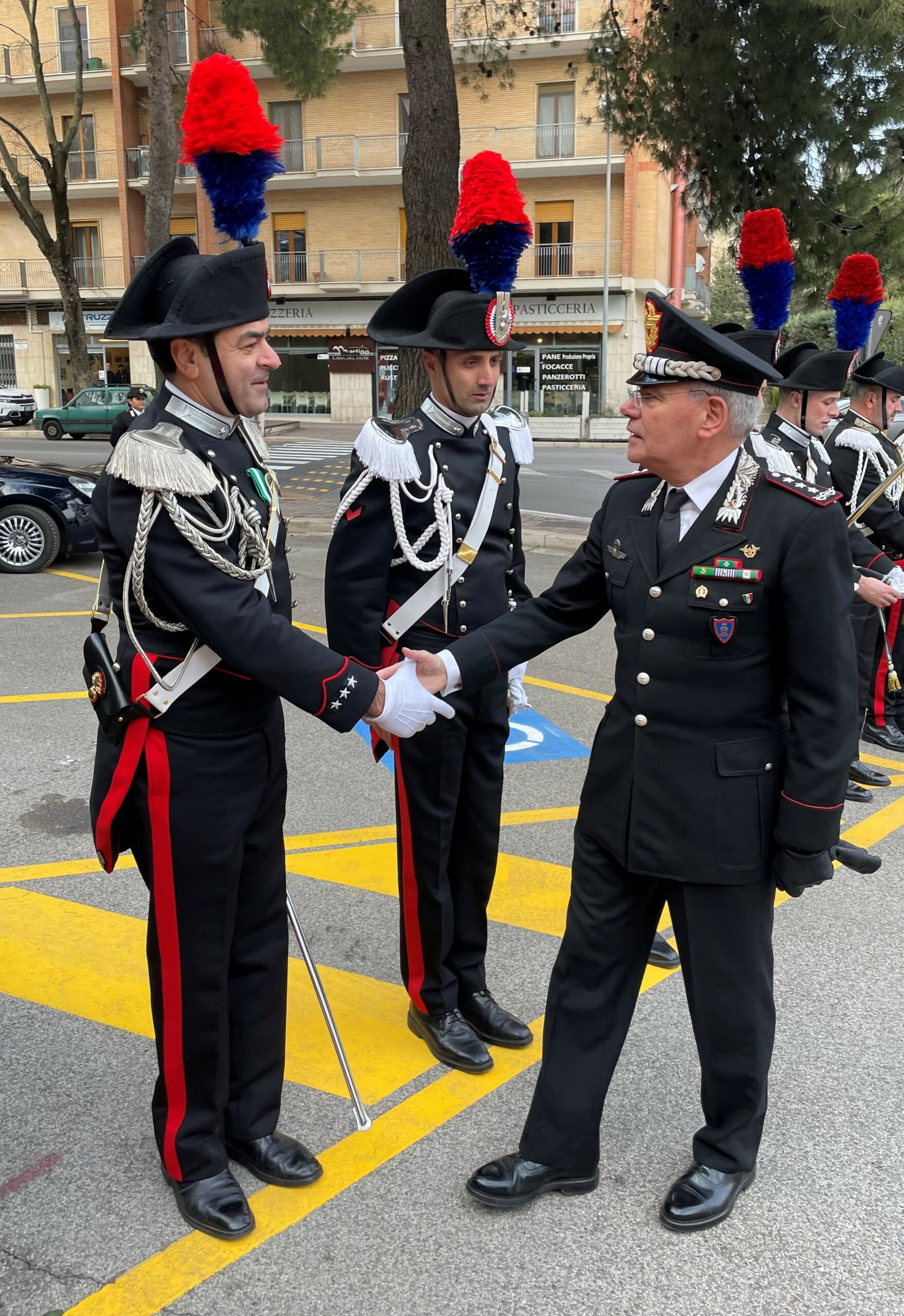 Visita Del Generale Di Corpo Darmata Andrea Rispoli Comandante Interregionale Carabinieri 