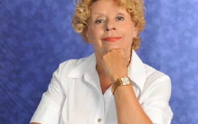 Donne che spariscono nel nulla. Un assassino senza volto. Solo il maresciallo Righi può fermare il male che incombe su Bologna. Maria Luisa Minarelli è tornata con il giallo storico “L’arciprete di Porta Castiglione”