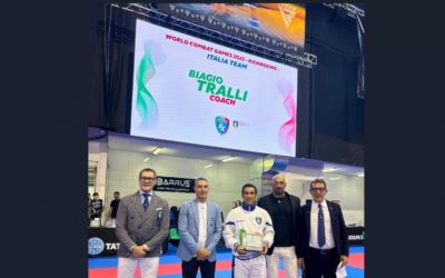 Il Maestro e pluricampione di kickboxing Biagio Tralli premiato dalla Federkombat “per il suo appassionato contributo e lo spirito di iniziativa dimostrato nel gestire la Nazionale Italiana”
