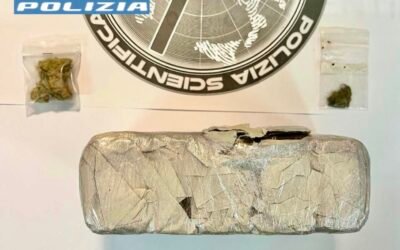 Con mezzo chilo di hashish nello zaino, 25enne arrestato dalla Polizia a Policoro
