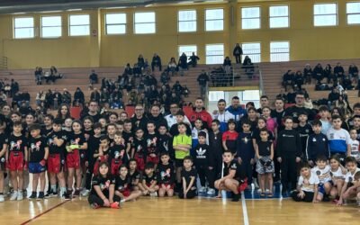 80 piccoli fighters a Montescaglioso per “Gioco Sport Kickboxing”, evento rganizzato dal Maestro Clemente e sostenuto dal Presidente Regionale della Federkombat, Maestro Tralli