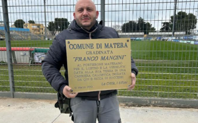 Associazione Custodi Biancazzurri: “La targa che ricorda Mancini tornerà in Gradinata”