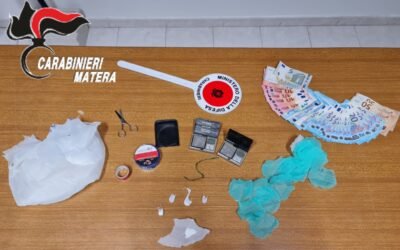 Ferrandina, due persone denunciate dai Carabinieri per detenzione ai fini di spaccio di sostanza stupefacente