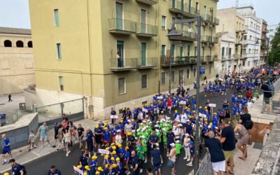 Matera accoglie i piccoli atleti del Minibasket in Piazza 2025 colorata e festante sfilata, poi la consegna delle chiavi della città