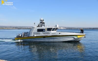 Guardia di Finanza, rafforzato il dispositivo di controllo del litorale jonico-lucano mediante il rischieramento di una motovedetta