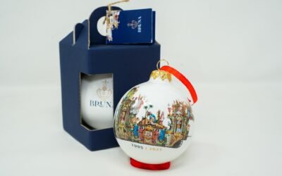 Due nuovi bozzetti dei carri in cartapesta riprodotti sulle decorazioni natalizie della Festa della Bruna