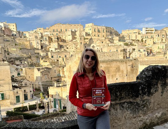 “Book Winter Lover” di Isa Grassano: “Non ho pensato solo alle pagine da riempire, ma alle persone che lo useranno: ai loro riti, sorrisi, piccoli momenti quotidiani che rendono speciale anche una giornata d’inverno”