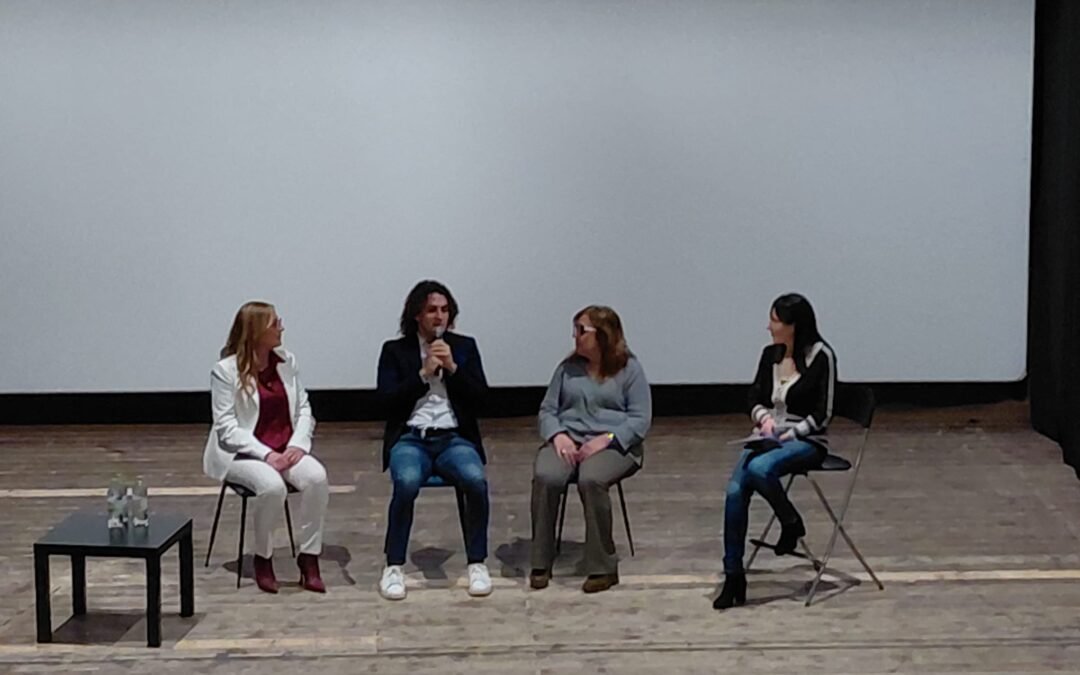 La gentilezza contro il bullismo: i consigli del campione di nuoto e ragazzo autistico Marco d’Aniello ospite della scuola secondaria di I grado “Bramante-Torraca” di Matera