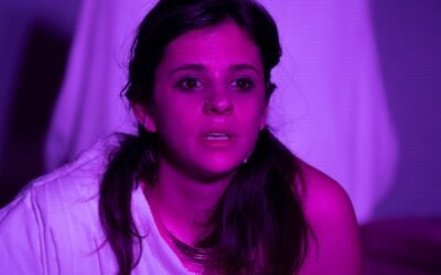 Rassegna “…ai monologhi”, Carla Latorre porta in scena a Matera e a Pomarico “La misteriosa scomparsa di W” di Stefano Benni