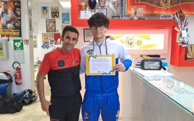 Cerimonia delle Eccellenze Sportive 2025 della Regione Puglia: tra i premiati anche Francesco Todisco, campione italiano di Kickboxing allenato dal Maestro Biagio Tralli