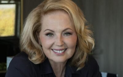 Una reporter ossessionata dal passato sfida segreti e bugie per svelare un mistero sepolto da trent’anni. In arrivo in Italia il thriller mozzafiato di Mary Burton “L’ultima cosa che ha visto”
