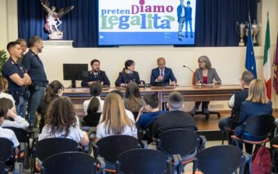 Progetto/concorso PretenDiamo Legalità: premiati in Questura gli studenti vincitori nella provincia di Matera
