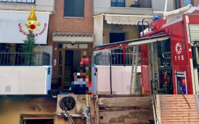 Matera, incendio in un appartamento in via Giovanbattista Pergolesi. Una persona colta da malore, intervento dei Vigili del Fuoco