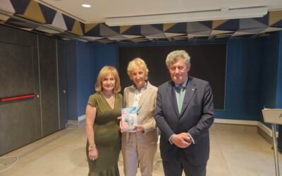 Commozione a Venezia per l’appuntamento letterario con Annamaria Farricelli