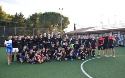 Grande successo per gli esami di cintura della Élite Kickboxing Putignano. Gli atleti sono stati valutati dal direttore tecnico della Nazionale Italiana di Kickboxing, Biagio Tralli, e dal maestro Danilo Andrulli