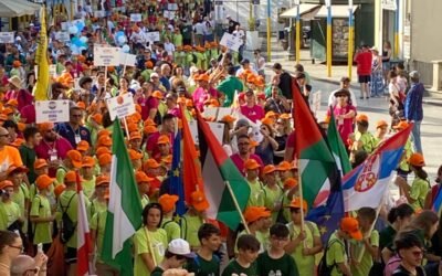 A Matera una festa di gioia e colori nella sfilata inaugurale del 34° MiniBasket in Piazza. Al parco “Giovanni Paolo II” tante autorità hanno accolto oltre 600 bambini