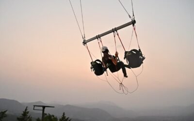 Baragiano, inaugurato “Il volo di Icaro”: l’altalena gigante apre una nuova stagione per il turismo nel Marmo Platano