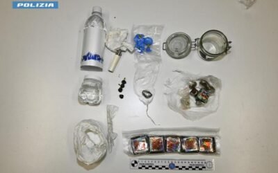 Droga nascosta nel doppio fondo di una bottiglietta: la Polizia di Stato di Matera arresta un 45enne