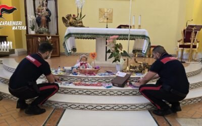 A Garaguso Carabinieri e Diocesi uniti per la scuola. Donato materiale didattico alle famiglie