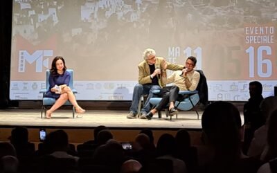 Fabrizio Corona senza freni sul palco del Matera Fiction: “Dal 2015 ad oggi avrò fatto 150 processi. Li ho vinti tutti e vincerò anche quello contro Berlusconi”