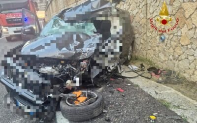 Incidente stradale sulla SS 655 Bradanica: scontro tra autoarticolato e vettura, due feriti gravi.